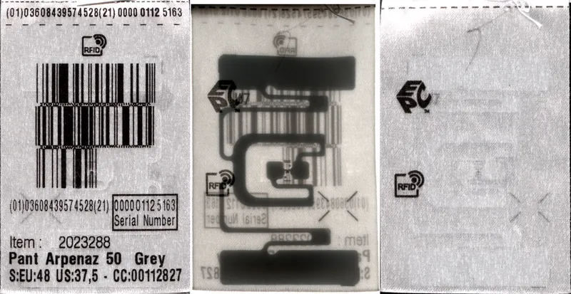Tag RFID UHF dalam label dengan antena kelihatan